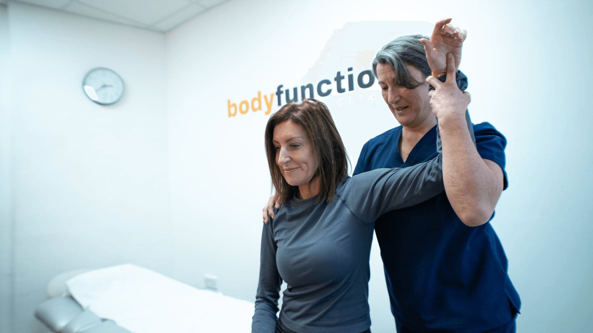 Elbow pain physiotherapy arm mobility assessment at Bodyfunction Clinic