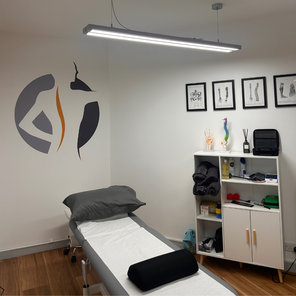 Interior treatment room at Bodyfunction osteopath Marylebone clinic